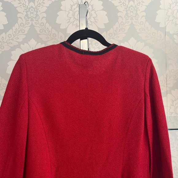 ST. JOHN Black Label Red & Black Knit Hook Front Long Sleeve Jacket - Picture 5 of 9